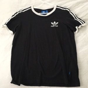 Adidas tee